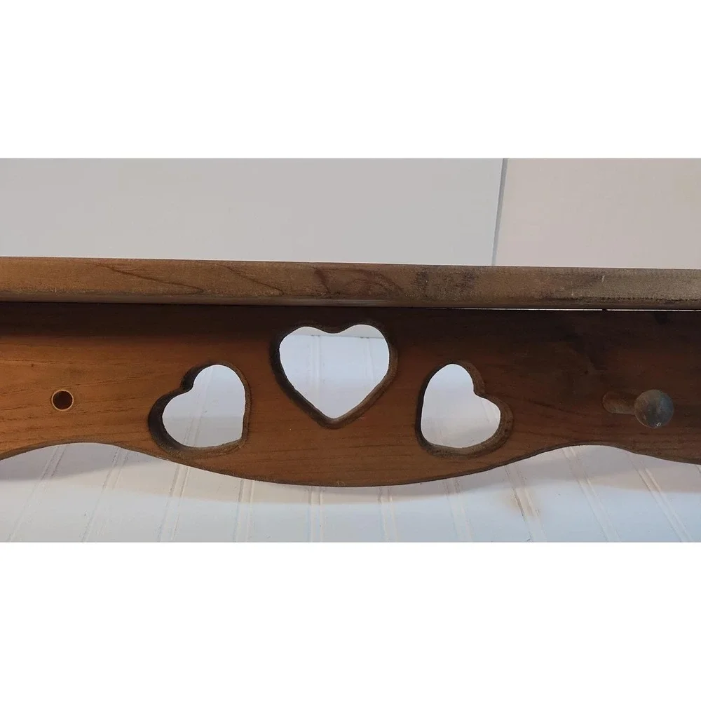 Vintage Heart Cutouts Wood Wall Shelf 35